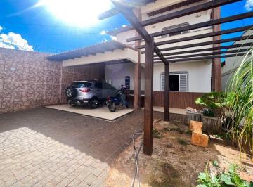 Casa · 190m² · 3 Quartos · 5 Vagas · Casa com 3 quartos à venda, bairro Santa Rosa - Uberlândia/MG