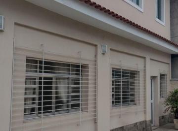 Casa · 303m² · 3 Quartos · 2 Vagas · Casa ampla entre os bairros Porto da Pedra e Camarão.