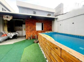 Apartamento · 150m² · 3 Quartos · 3 Vagas · Casa com Piscina 3 Dormitórios Zona 1