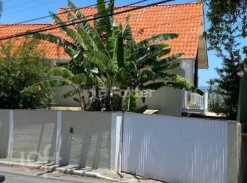 f231ae37 · Casa, 4 dormitórios, 274 m², em Cacupé
