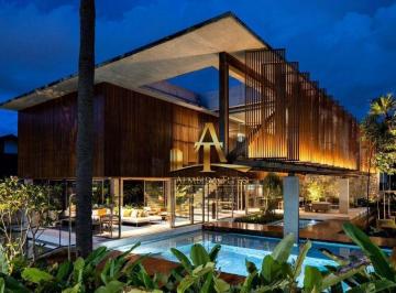 3d0f3436d179d24313f05f02b715729f24517a2f · Casa com 4 dormitórios à Venda , 721 m² de Área Constr- Alphaville 01 em Barueri/SP.