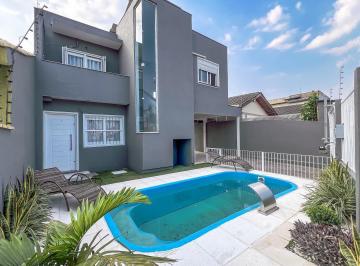 Casa · 200m² · 3 Quartos · 2 Vagas · Sobrado 200m² a venda por R$749.000,00. 3(três) dormitórios 2(dois) banheiros - Canoas/RS