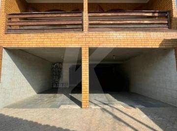 Casa · 180m² · 4 Quartos · 6 Vagas · Prédio com 2 apartamentos de 90 m2 cada em Santana.