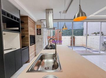 51ef7a5e39bdfe24f8bb5a5ea2e63bd40aab8315 · Casa com 3 dormitórios à venda, 180 m² por R$ 1.900.000,00 - Camboinhas - Niterói/RJ