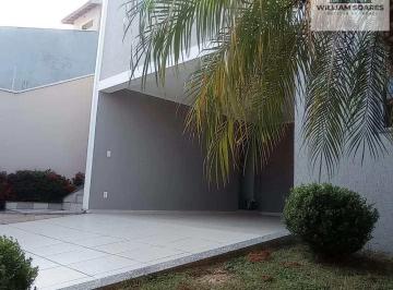 Casa · 180m² · 3 Quartos · 4 Vagas · Casa Bragança Paulista