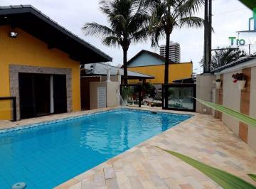 Casa · 450m² · 5 Quartos · 6 Vagas · Casa Praia Grande
