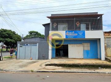 Casa · 312m² · 6 Quartos · 3 Vagas · Sobrado Misto – Comercial e Residencial



À venda por R$ 950.000



De frente para a praça no Satél