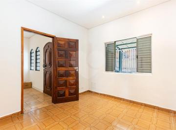 Área de Serviço · Casa térrea com 4 quartos à venda em Jardim das bandeiras - SP