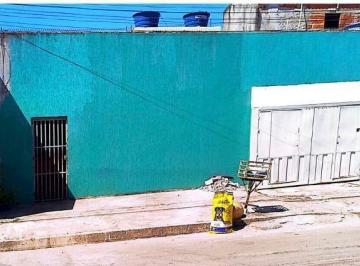 Foto 01 · Sobrado Recanto das Emas Quadra 405 2 Quartos 2 suítes 2 Vagas 150m² Varanda