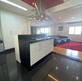 Apartamento · 167m² · 3 Quartos · 3 Vagas · CONDOMINIO SCENE ALTO DE PINHEIROS - Apartamento Alto Padrão - Oportunidade