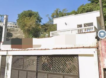 Casa · 307m² · 4 Quartos · 3 Vagas · Sobrado à venda no Centro de São Vicente-SP, com 4 quartos, 1 suíte, 1 sala, 4 banheiros, 3 vagas de