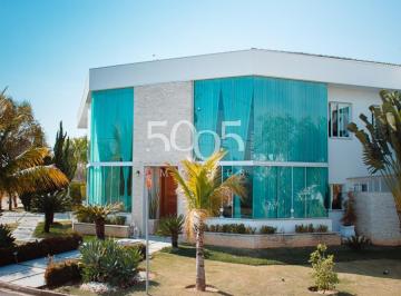 Foto 01 · Casa à venda com 700m2 de área construída e 1100m² de área total.