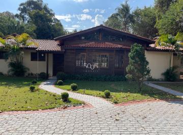 Foto 01 · Casa de madeira à venda no condomínio Chácaras Flora em Itu, com 300m² de área construída e 2.788,58