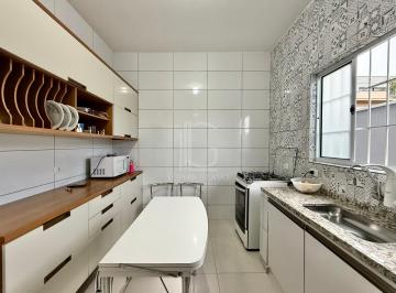 Casa de 3 quartos, Itapetininga · Casa com 3 quartos à venda no Condomínio Lago dos Ipês - Itapetininga/SP