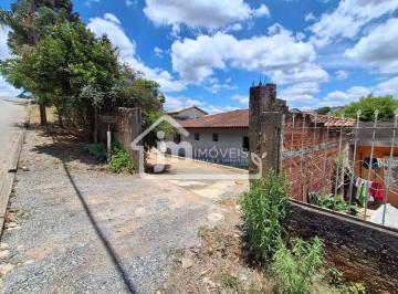 Casa · 192m² · 6 Quartos · 5 Vagas · Casa a venda no Bairro Cercadinho - em Campo Largo/PR