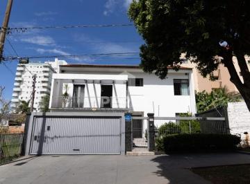 Casa · 311m² · 4 Quartos · 4 Vagas · Sobrado no Bairro Santa Fé