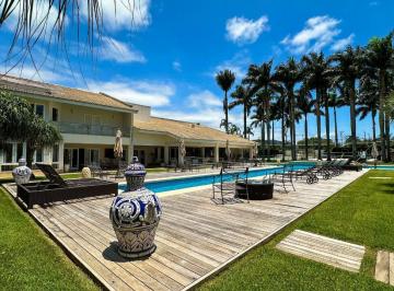 Casa · 1326m² · 11 Quartos · 4 Vagas · Linda Casa à Venda no Condomínio Acapulco - Praia do Guarujá