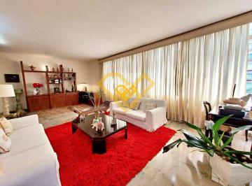 Sala · Apartamento à venda no Gonzaga, Santos/SP | 4 quartos (1 suíte) | 2 vagas | Portaria 24h