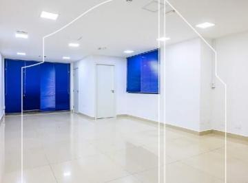 Comercial · 45m² · SHLS 716 - EDIFÍCIO CENTRO CLINICO SUL, EXCELENTE LOJA EM VÃO LIVRE, 2 BANHEIRO!