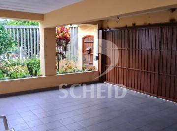 Casa · 200m² · 4 Quartos · 3 Vagas · Casa térrea a venda na região do bolsão de interlagos.