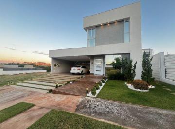 Casa · 295m² · 4 Quartos · 4 Vagas · Casa sobrado á venda no Condomínio Florais da Mata