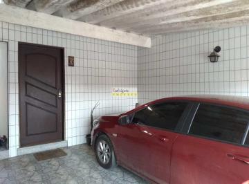 Casa · 197m² · 4 Quartos · 2 Vagas · Sobreposta alta duplex 4 dorms, Pq SV, SV - R$ 550 mil
