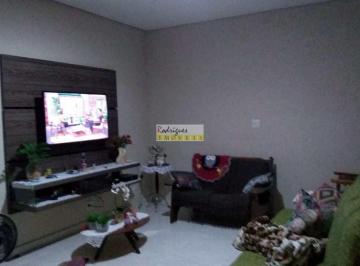 Casa · 92m² · 2 Quartos · 2 Vagas · Sobrep. bx, dois dormit, duas suítes, duas vagas