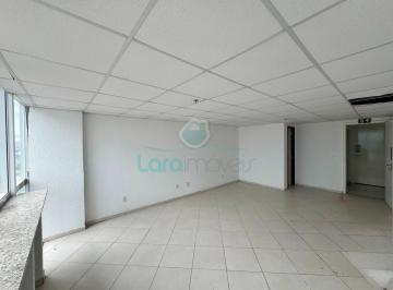 Comercial · 30m² · 1 Vaga · Sala em Imbetiba - Macaé, RJ