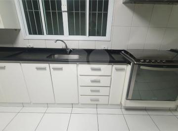Casa · 250m² · 3 Quartos · 4 Vagas · Sobrado com 3 quartos à venda em Jardim Vergueiro (sacomã) - SP