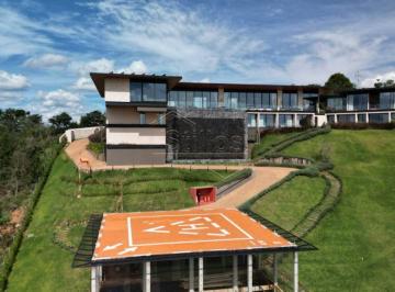 Casa · 2458m² · 11 Quartos · 10 Vagas · Maison Du Rois