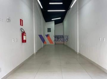 Comercial · 38m² · Loja comercial no Centro da cidade em ocalização estratégica, disponível para locação