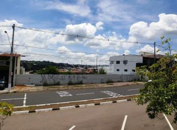Terreno · 765m² · Terreno comercial para venda em Vinhedo, interior de São Paulo.