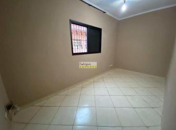 Casa · 182m² · 3 Quartos · 2 Vagas · Sobrado com 3 dorms, Vila Valença, SV - R$ 750 mil