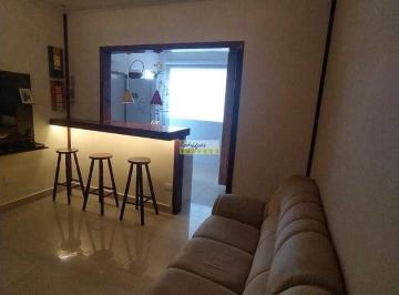 Apartamento · 72m² · 2 Quartos · 1 Vaga · Lindo Apartamento com 2 dorms, perto da Estação Centro do VLT
