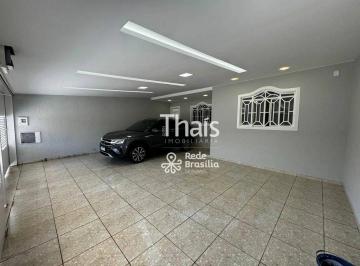 94e722669f080d9f09636c8f70afbee303b424d1 · QNO 05 conjunto D Ceilândia Casa na laje com 3 Quartos sendo 1 suite