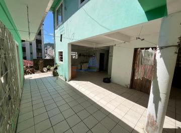 Casa · 212m² · 4 Quartos · 2 Vagas · Casa em Carvoeira, Florianópolis/SC, ideal para edificar Kitnets, Escritura Pública