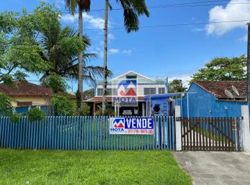 Casa · 280m² · 3 Quartos · 4 Vagas · Sobrado no Centro de Guaratuba-PR