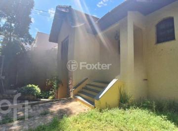 ee0756e3 · Casa, 3 dormitórios, 239 m², em Petrópolis