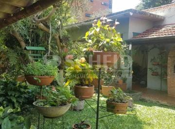 Casa · 400m² · 3 Quartos · 10 Vagas · Casa térrea à venda de 400,00m² útil no Planalto Paulista com 3 quartos e 10 vagas.