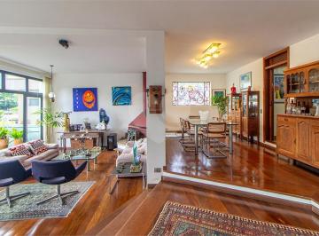 Casa · 380m² · 4 Quartos · 2 Vagas · Casa com 4 quartos à venda em Sumarezinho - SP