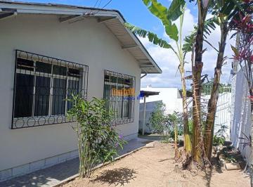 bypgmxy2nzyyzta3mguxzmfm_md · Casa três dormitórios vista para o mar na Praia Comprida em São José SC