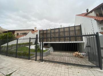 8507_ip3mq3F9c2qL40Bp04_850760ca3c01a0625.jpg · Imoveis - no Centro