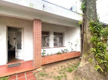 674597_i3jt91qn_6745976764329624b07.jpg · Casa antiga a venda com excelente terreno de 450 m² no Passo Da Areia