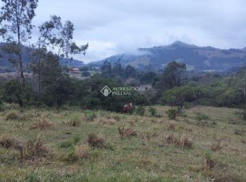 655099_id5Y9Gg4d3lcj8n_6550996745e43d97eef.jpg · Terreno à Venda em Imaruí - SC | 35.000 m² com Vista Deslumbrante para a Lagoa de Imaruí.