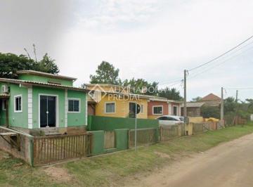 Casa · 210m² · 9 Quartos · 6 Vagas · Excelente Oportunidade de Investimento - 3 casas com Renda Mensal em Ibiraquera, Imbituba - SC