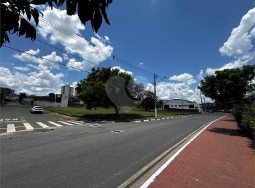 Área de Serviço · Terreno à venda em Centro - SP