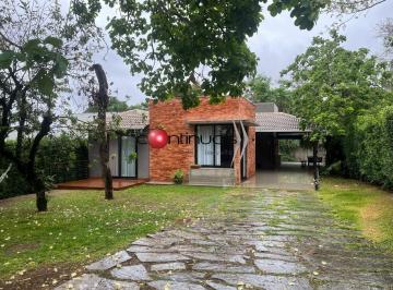 Foto 01 · Casa à venda no Condomínio Vivendas, alto padrão.