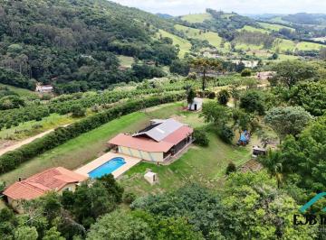Rural · 12000m² · 5 Quartos · 3 Vagas · Chácara em Zona Rural, Tuiuti/SP