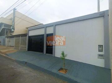 Casa · 180m² · 3 Quartos · 2 Vagas · Casa no Santa Antonieta