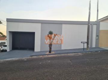 Casa · 2 Quartos · 2 Vagas · Casa no Alto Cafezal